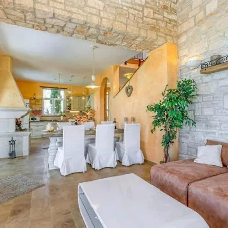 House Is Sold Willa *